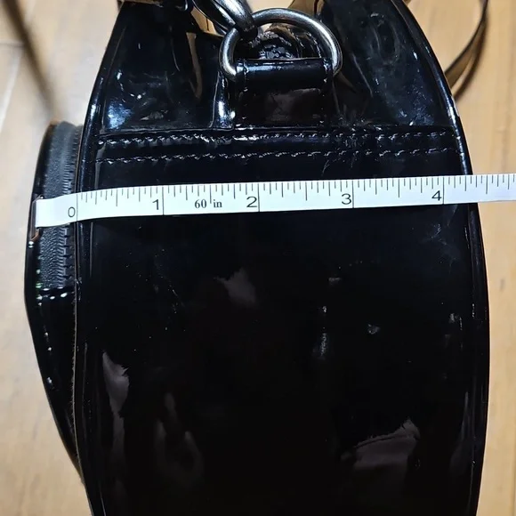 Kreepsville Eyeball Bag - Picture 11 of 14